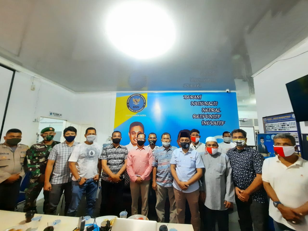 BNNK Banda Aceh Gelar Nonton Bareng Konser Virtual Slank BNNK Banda Aceh Gelar Nonton Bareng Konser Virtual Slank