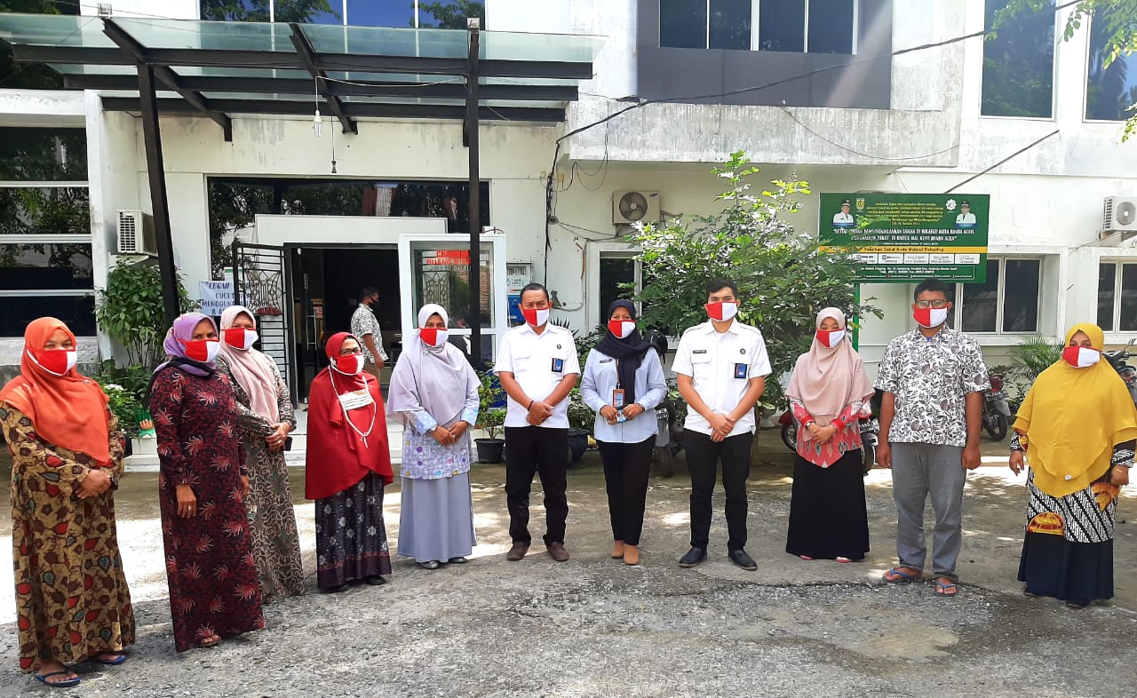 BNN Kota Banda Aceh Bagi Masker Untuk Aparatur BNN Kota Banda Aceh Bagi Masker Untuk Aparatur