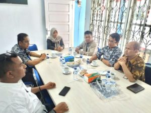Tim Monitoring Evaluasi PLR-IP Kunjungan ke Klinik Pratama BNNK Banda Aceh Tim Monitoring Evaluasi PLR-IP Kunjungan ke Klinik Pratama BNNK Banda Aceh