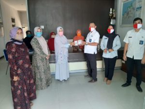 BNN Kota Banda Aceh Bagi Masker Untuk Aparatur