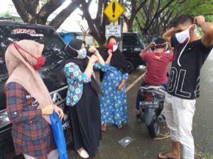 Dukung Perwal, BNN Banda Aceh Bagikan Masker Gratis