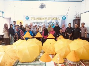 BNN Banda Aceh Latih Kerajinan Warga Lampaloh