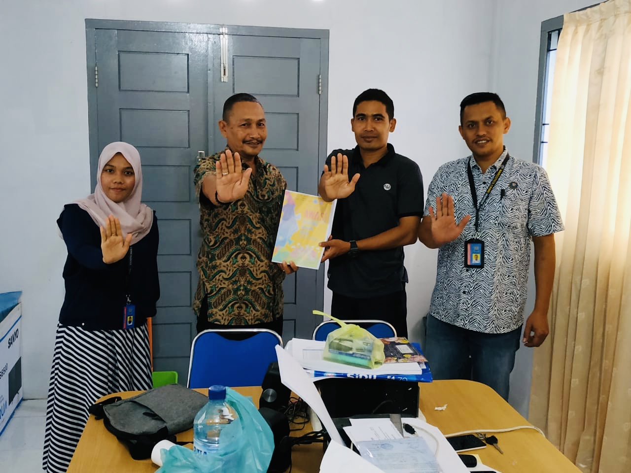BNNK Banda Aceh Gelar Pemetaan Wilayah Rawan Narkoba di Gampong Lam Ara BNNK Banda Aceh Gelar Pemetaan Wilayah Rawan Narkoba di Gampong Lam Ara