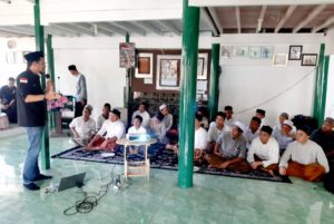 GENCARKAN SOSIALISASI BAHAYA NARKOBA KEPADA SANTRI SEJAK DINI
