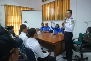 Sinergitas BNNK Banda Aceh dengan Dishub Banda Aceh Ciptakan Lingkungan Kerja Bersih Narkoba Sinergitas BNNK Banda Aceh dengan Dishub Banda Aceh Ciptakan Lingkungan Kerja Bersih Narkoba