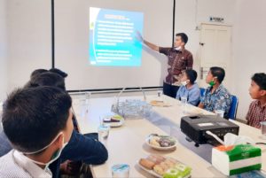 BNNK Banda Aceh Sosialisasi Bahaya Narkoba Bagi Remaja Gampong Blang Oi