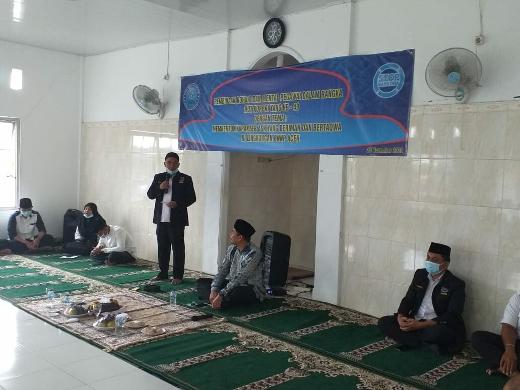 Kepala BNNK Banda Aceh Hadiri Ceramah Agama Pembinaan Rohani dan Mental Pegawai di BNNP Konsep Otomatis