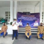 Wali Kota Serahkan Hibah Barang Tes Urine Narkoba
