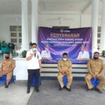 Wali Kota Serahkan Hibah Barang Tes Urine Narkoba