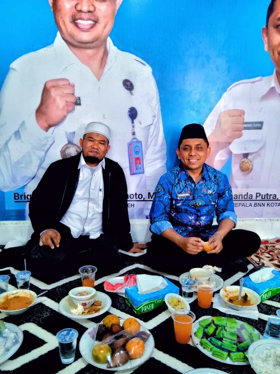 Ceramah Bahaya Ganja dari segi Medis dan Agama, BNN Kota Banda Aceh lakukan Pembinaan Rohani Pegawai Ceramah Bahaya Ganja dari segi Medis dan Agama, BNN Kota Banda Aceh lakukan Pembinaan Rohani Pegawai