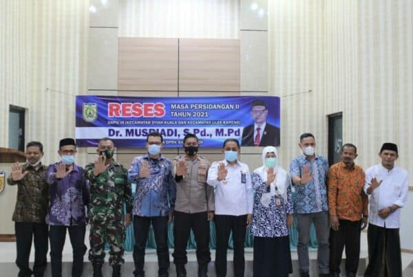 Wujudkan Gampong Bersinar, Kepala BNN Kota Banda Aceh Menjadi Narasumber Reses di Kecamatan Ulee Kareng Wujudkan Gampong Bersinar, Kepala BNN Kota Banda Aceh Menjadi Narasumber Reses di Kecamatan Ulee Kareng