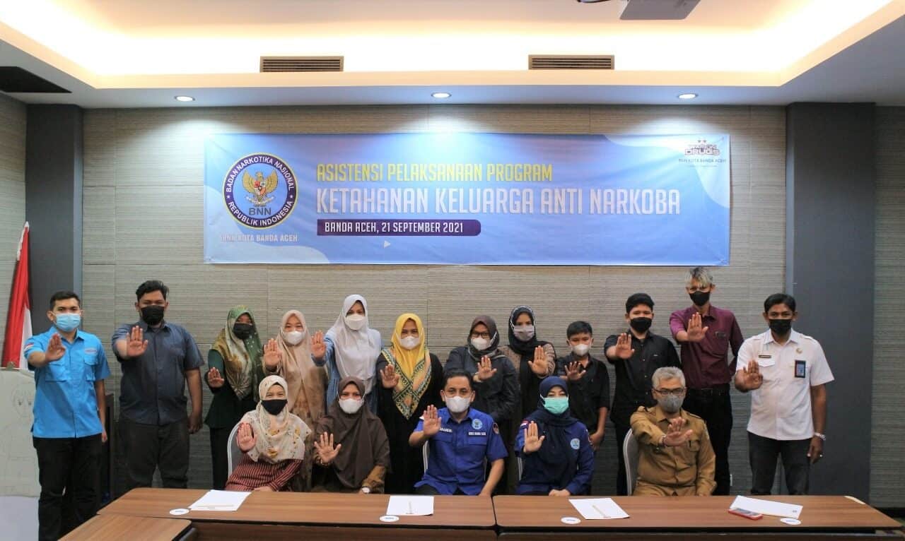 BNN Kota Banda Aceh Ajak 5 Keluarga Perkuat Ketahanan Keluarga Anti Narkoba BNN Kota Banda Aceh Ajak 5 Keluarga Perkuat Ketahanan Keluarga Anti Narkoba