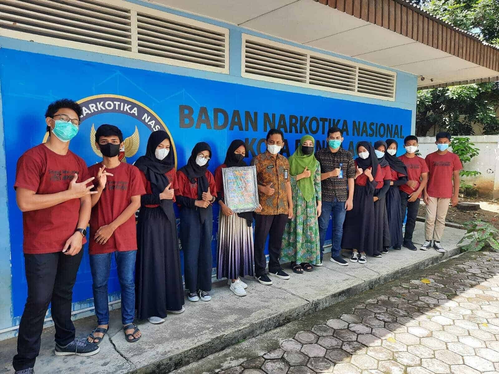 Penutupan Dialog Interaktif Pembentukan Remaja Teman Sebaya Anti Narkotika Penutupan Dialog Interaktif Pembentukan Remaja Teman Sebaya Anti Narkotika