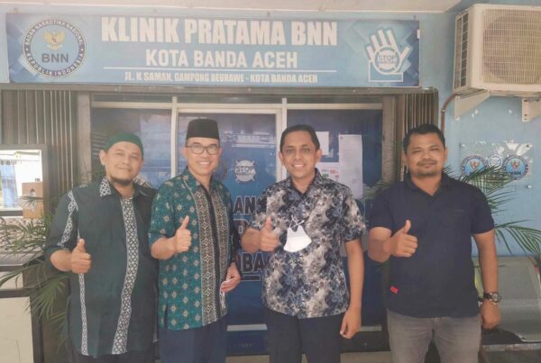 Kunjungi BNN Kota Banda Aceh, Ketua Dewan Masjid Sampaikan Komitmen Mendukung Kota Bersinar Kunjungi BNN Kota Banda Aceh, Ketua Dewan Masjid Sampaikan Komitmen Mendukung Kota Bersinar