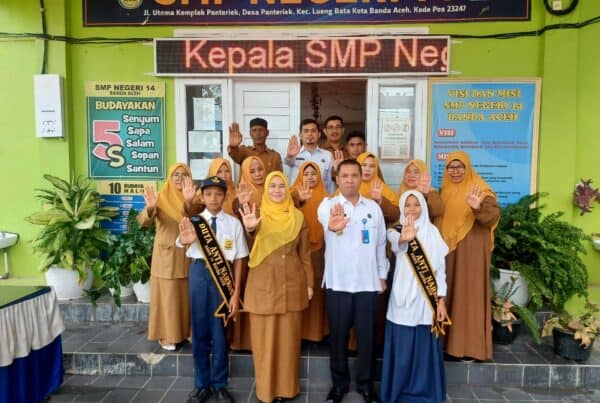 Sosialisasi Bahaya Penyalahgunaan Narkoba Pada Upacara Bendera di SMP Negeri 14 Kota Banda Aceh