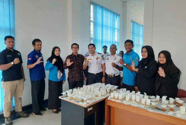 pemeriksaan skrining urin dengan menggunakan (7 parameter) variabel rapid test bagi Pegawai dan Non PNS Dinas Perhubungan Kota Banda Aceh