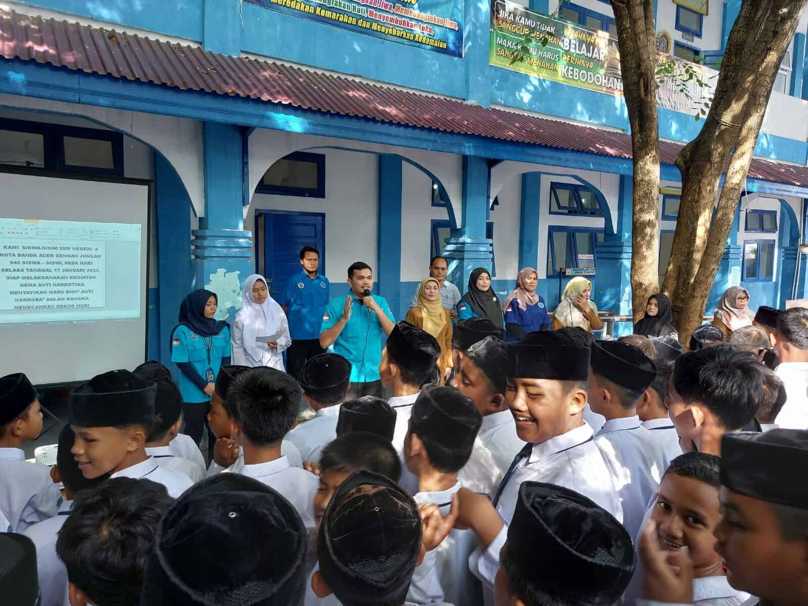 Gelora Mars BNN dan Gema Anti Narkoba di SMPN 4 Banda Aceh Konsep Otomatis