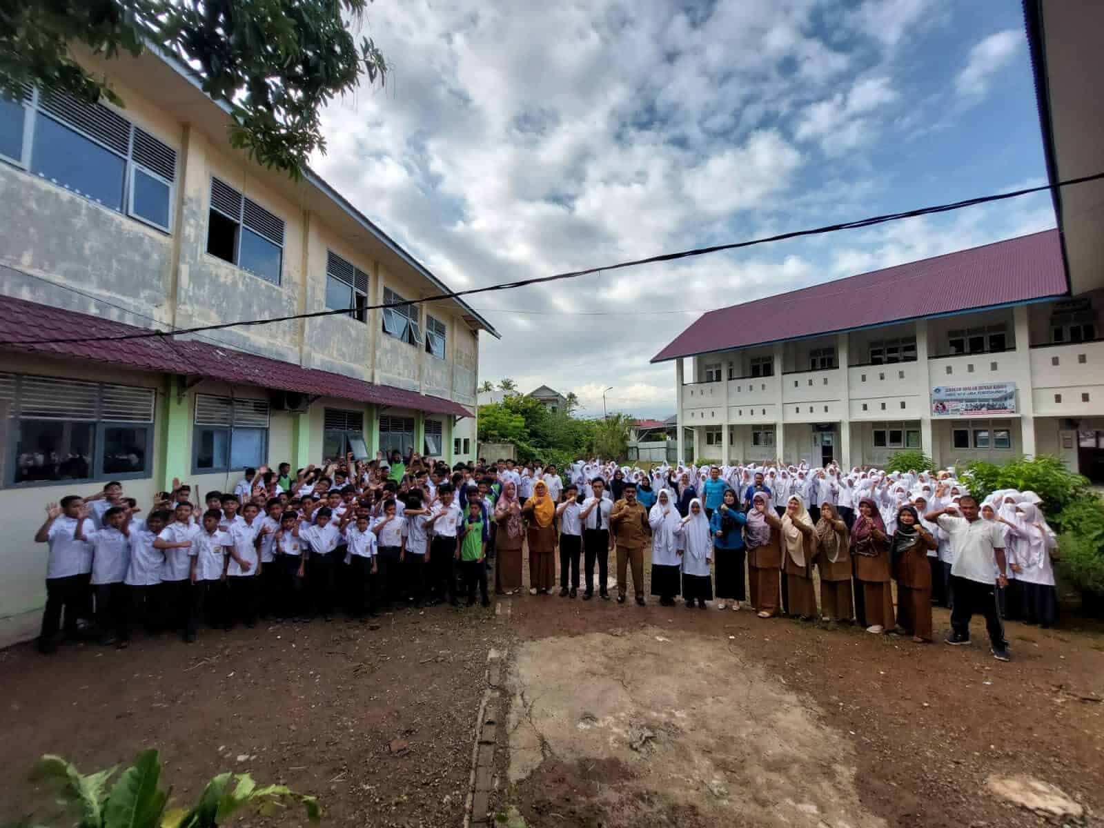 Sosialisasi P4GN dan Menggelorakan Mars BNN Sosialisasi P4GN dan Menggelorakan Mars BNN