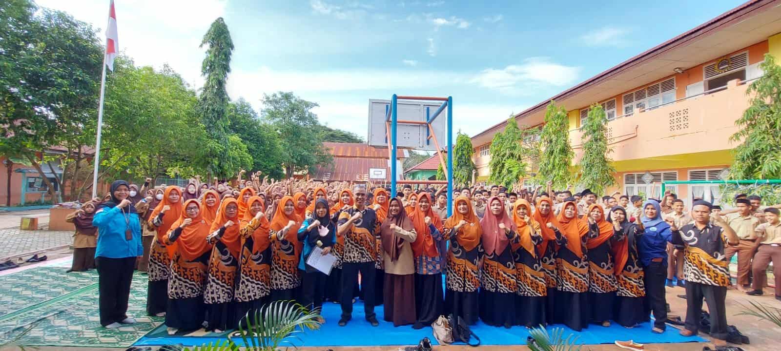 Sosialisai P4GN dan Gema War On Drugs melalui Mars BNN di SMA,SMP atau Seterajat di Kota Banda Aceh Sosialisai P4GN dan Gema War On Drugs melalui Mars BNN di SMA,SMP atau Seterajat di Kota Banda Aceh