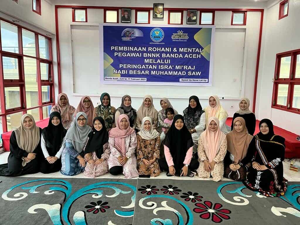 BNN Kota Banda Aceh Gelar Pembinaan Rohani melalui Peringatan Isra' Mi'raj BNN Kota Banda Aceh Gelar Pembinaan Rohani melalui Peringatan Isra’ Mi’raj
