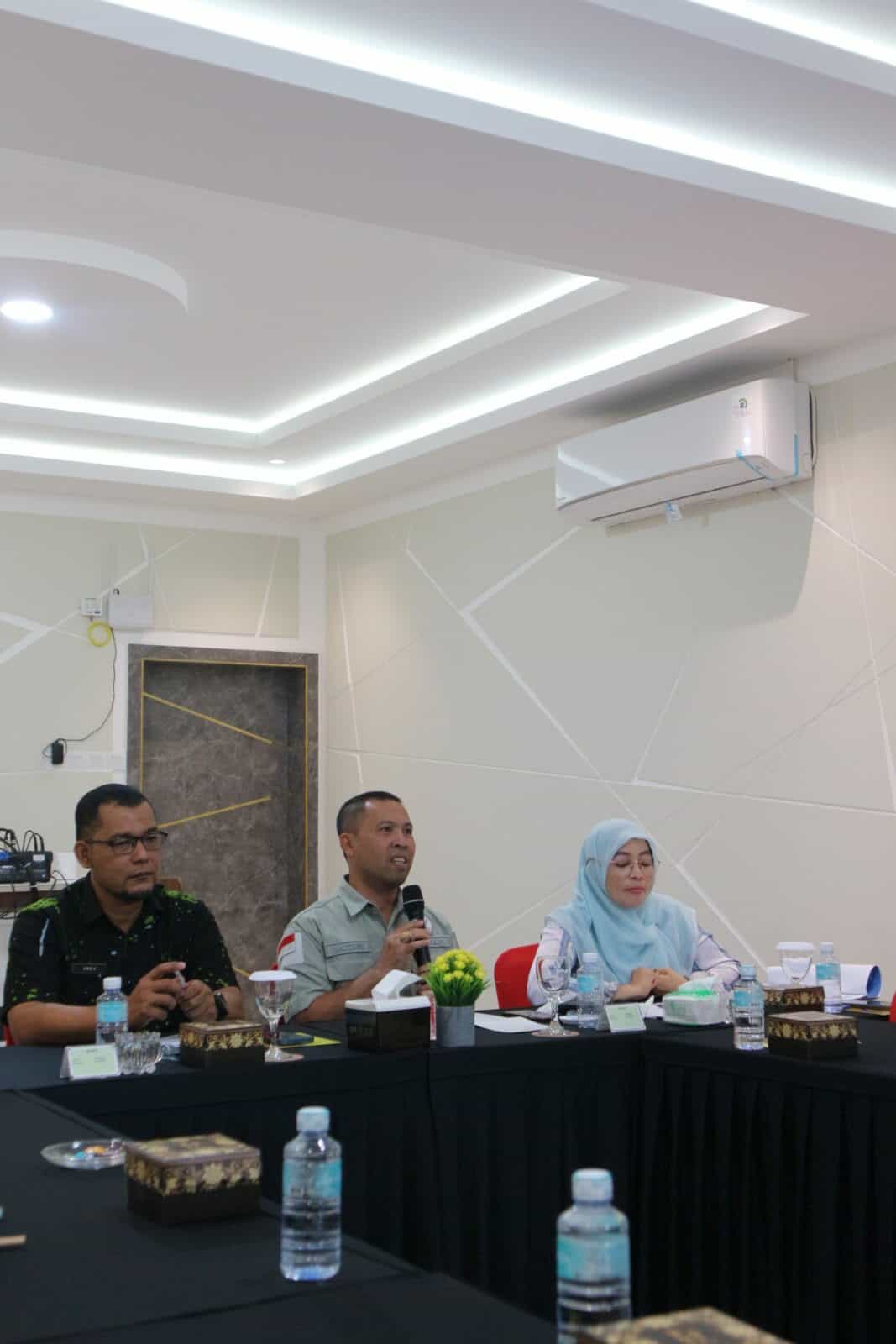 Gelar Advokasi Ketahanan Keluarga, BNN Kota Banda Aceh Undang Perangkat Desa Deah Gelumpang Gelar Advokasi Ketahanan Keluarga, BNN Kota Banda Aceh Undang Perangkat Desa Deah Gelumpang