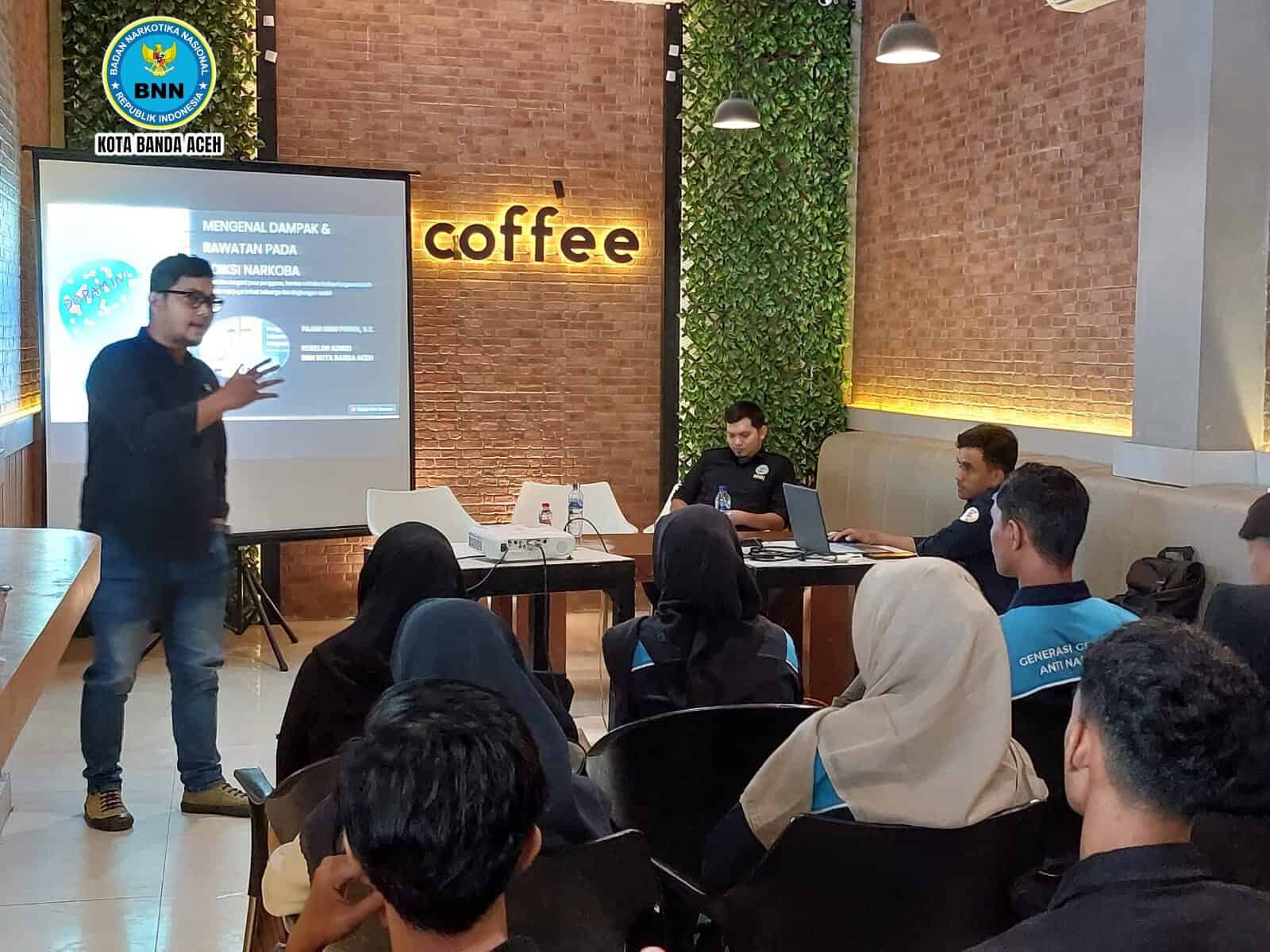BNN Kota Banda Aceh Memberikan Pembekalan Tentang Bahaya Narkoba Kepada Anggota Generasi Gemilang Anti Narkoba (Gergana) Kota Banda Aceh Konsep Otomatis